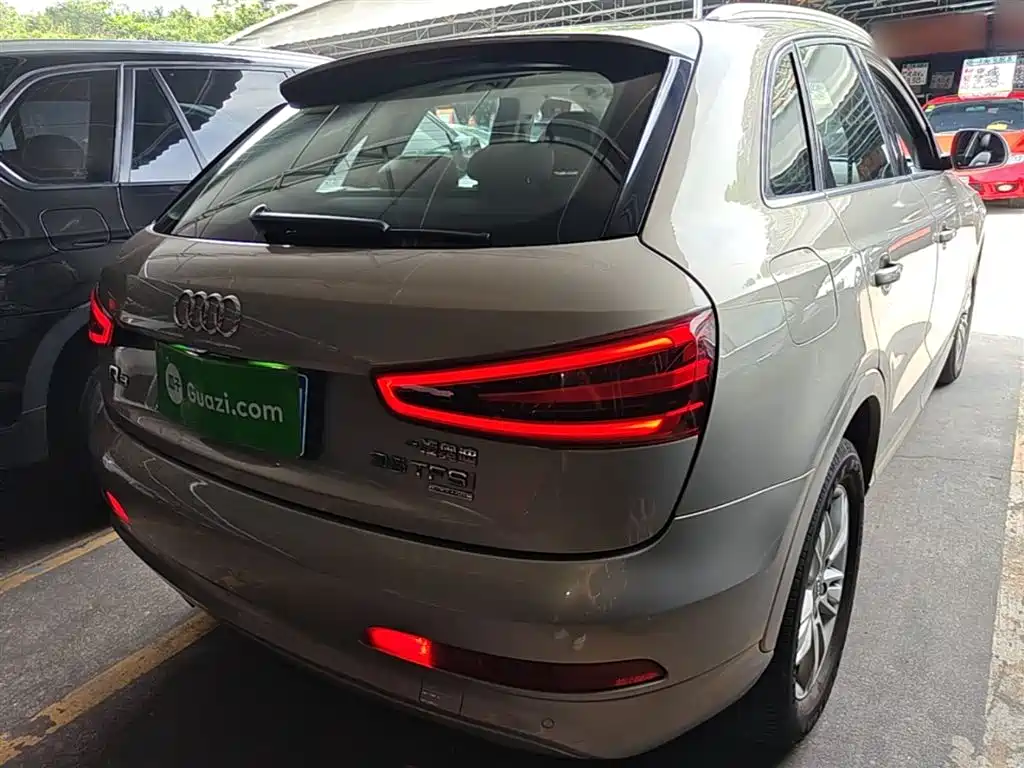 Audi Q3 2015 35 TFSI quattro Technology фото 7