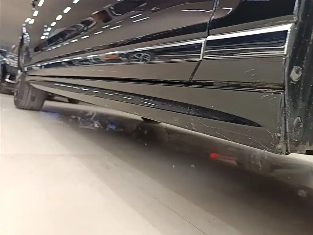 Volkswagen Magotan 2023 Model 2 Million Commemorative Edition 330TSI DSG Luxury фото 21
