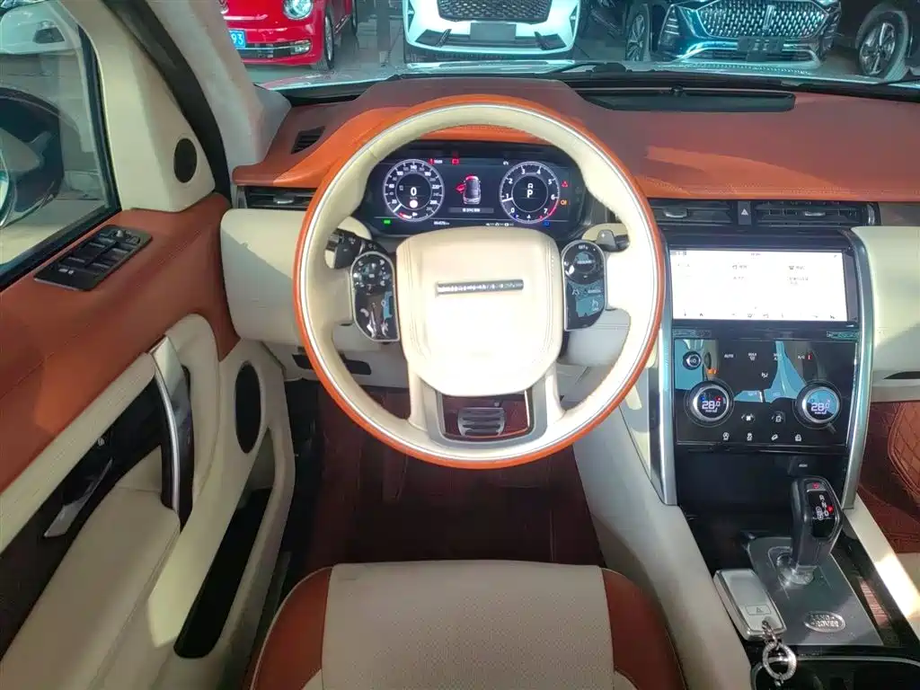 Land Rover Discovery Sport 2021 249PS R-Dynamic S Performance Edition фото 11