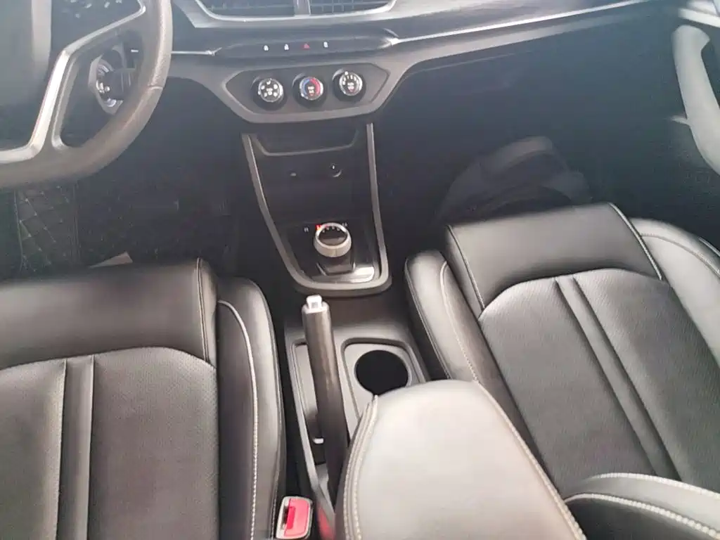Baojun 360 2018 2019 1.5L Automatic Elite China VI