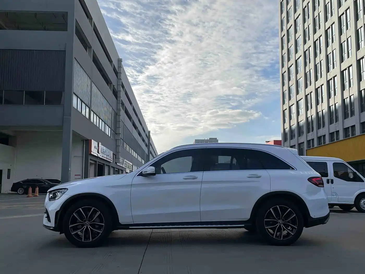 Mercedes-Benz GLC 2020 GLC 300 L 4MATIC Dynamic фото 6