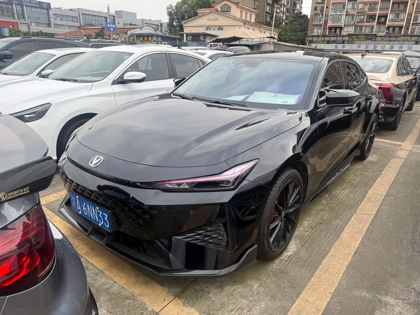 CHANGAN UNI-V