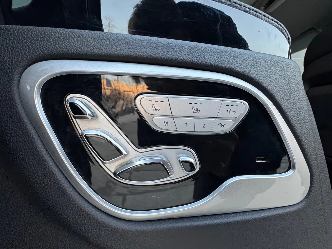 Mercedes-Benz V-Class 2021 V 260 Pilot Edition фото 33