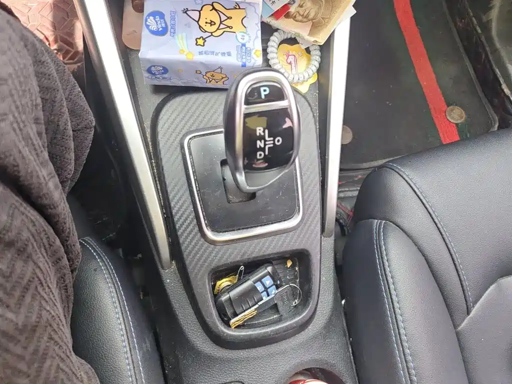BYD Yuan New Energy 2018 EV360 Smart Connected Cool Type фото 11