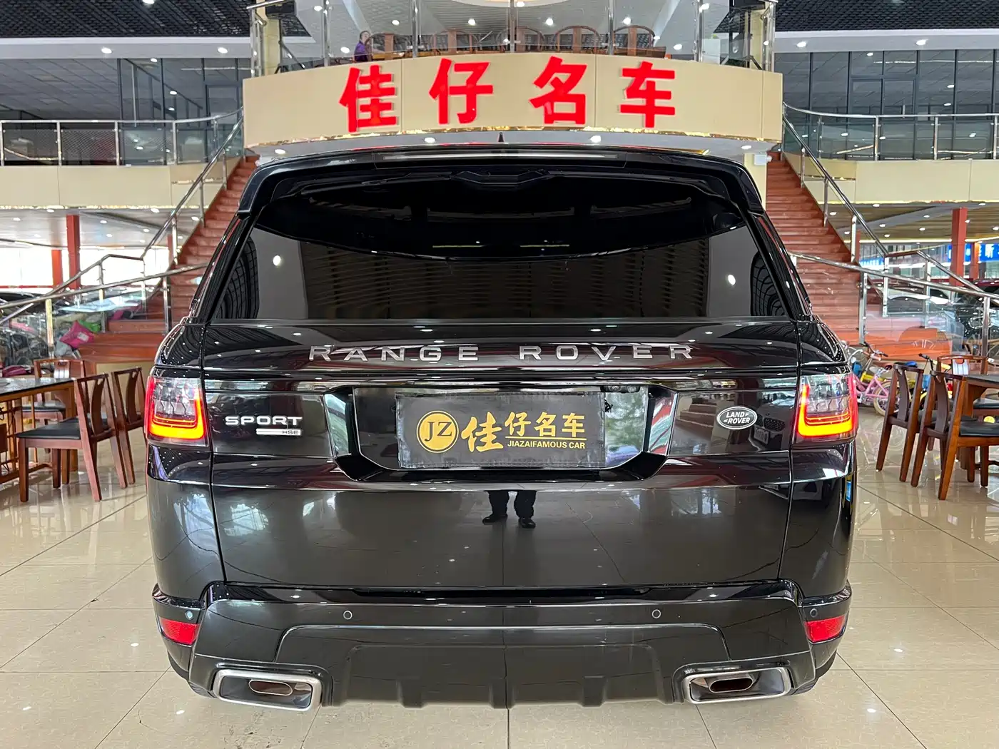 Land Rover Range Rover Sport 2019 3.0 L6 HSE DYNAMIC фото 4