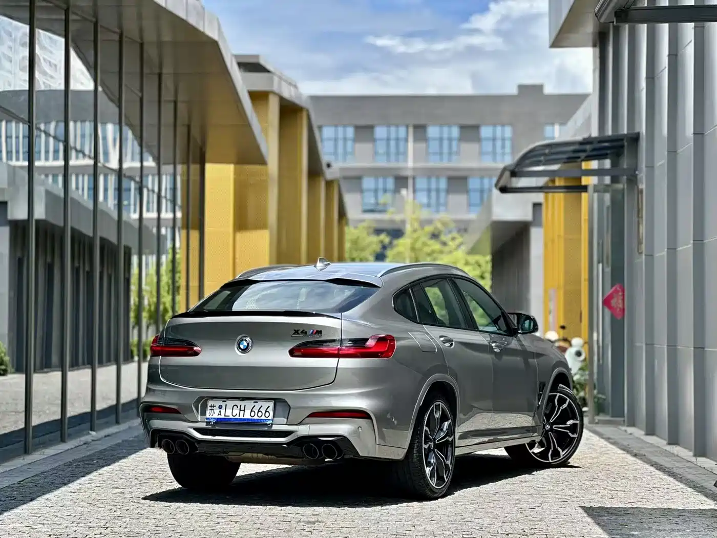 BMW X4 M 2019 X4 M Competition фото 12