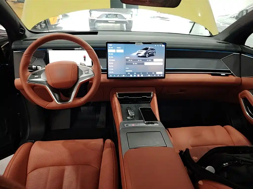 BYD Tang L 2025 DM 175KM Drone Player Edition фото 10