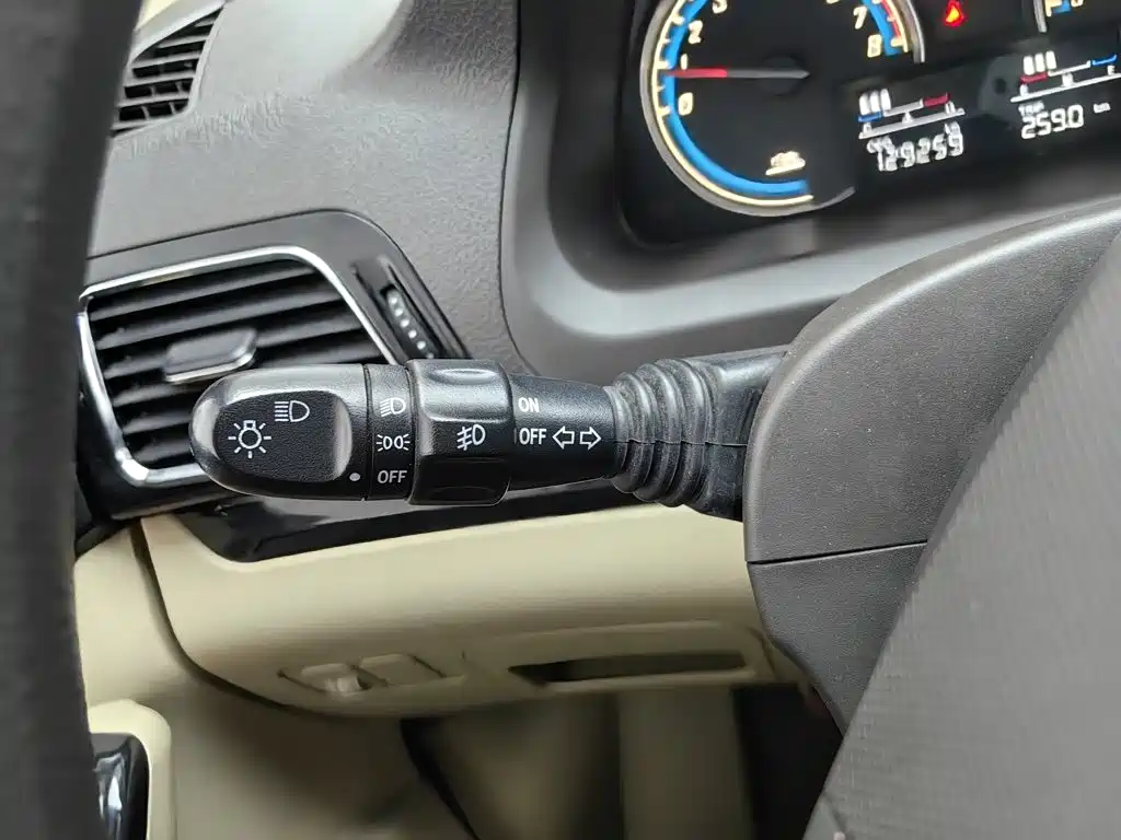 Baojun 730 2014 2014 1.5L Manual Comfort 7-seater