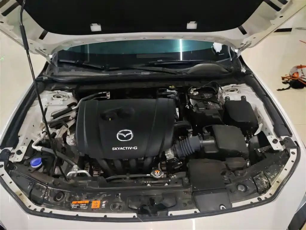 Mazda Mazda3 Axela 2025 2023 2.0L Auto Zhixuan