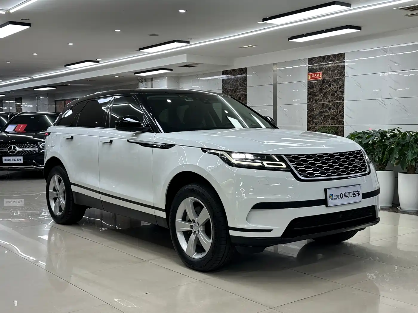 Land Rover Range Rover Velar 2018 P380 S фото 3