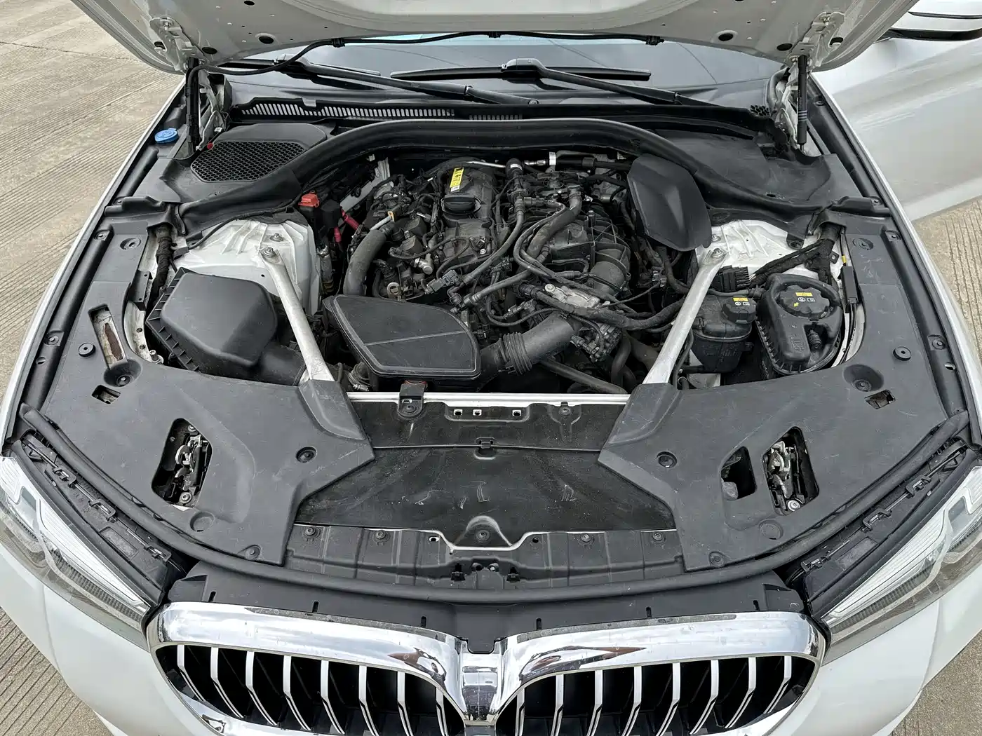 BMW 5 Series 2021 Facelift 530Li Leading M Sport Package фото 15