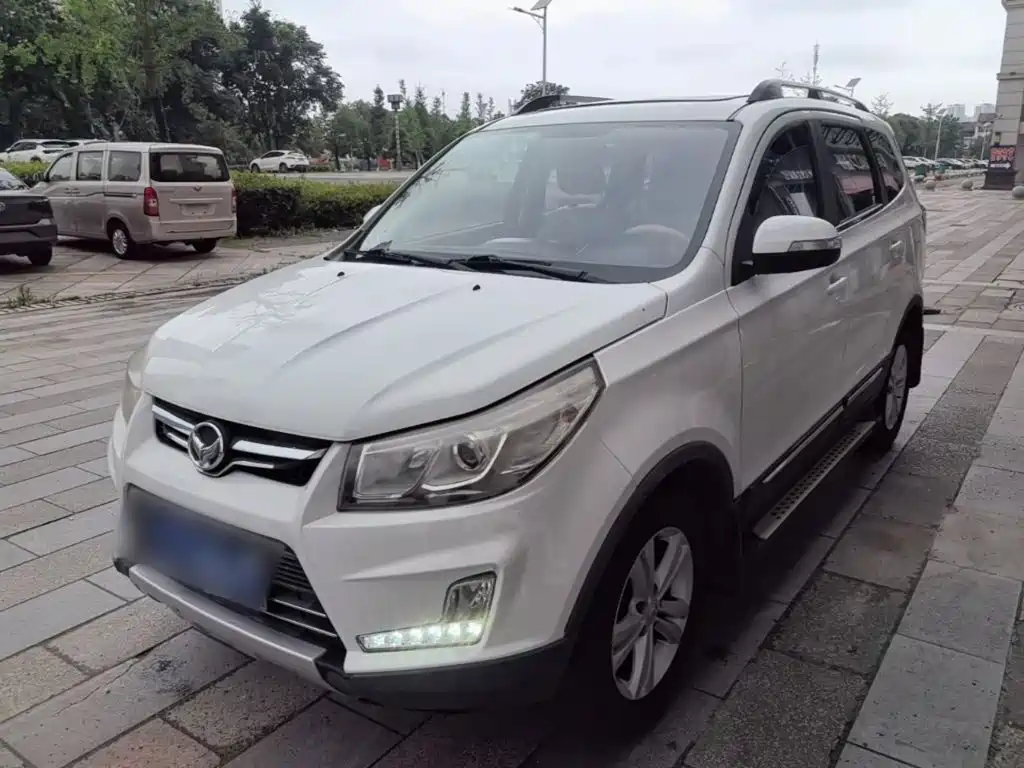 BAIC Huansu S3 2018 2017 1.5L Manual Luxury