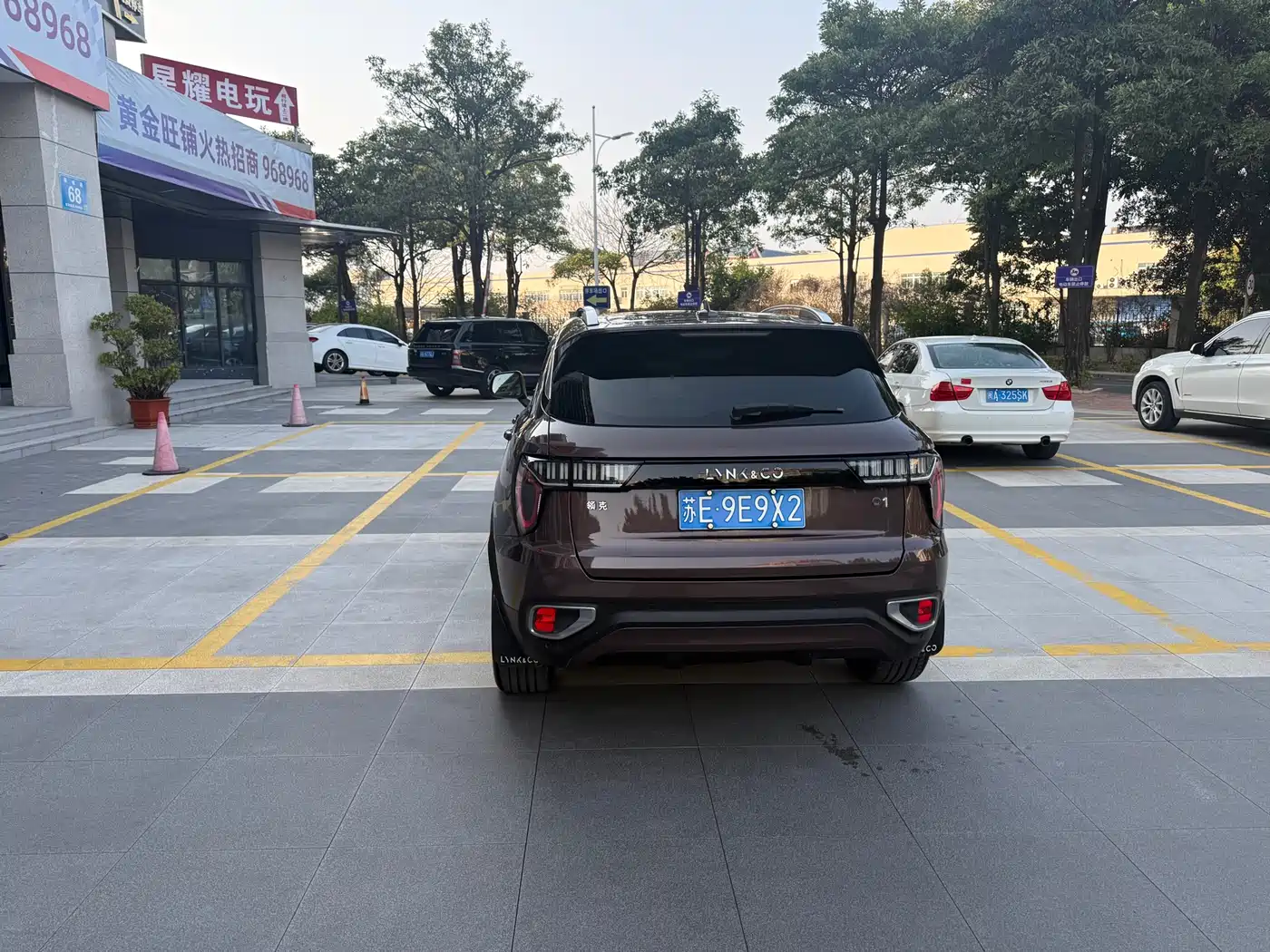 Lynk & Co 01 2017 2.0T 2WD Pro Version фото 4