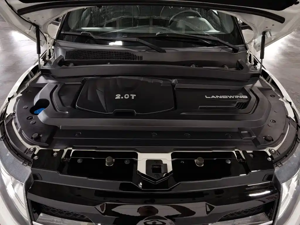 Landwind X7 2017 2015 2.0T Panorama Premium