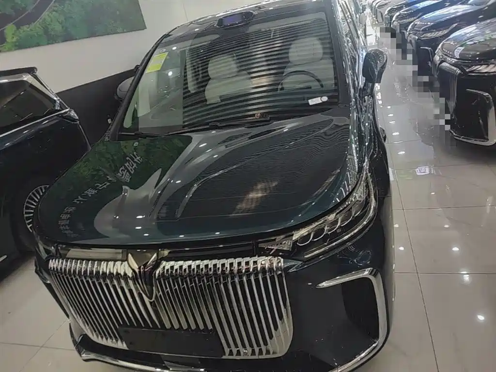 Voyah Auto Voyah Dreamer 2025 Model PHEV 4WD Excellent QianKun Edition фото 3