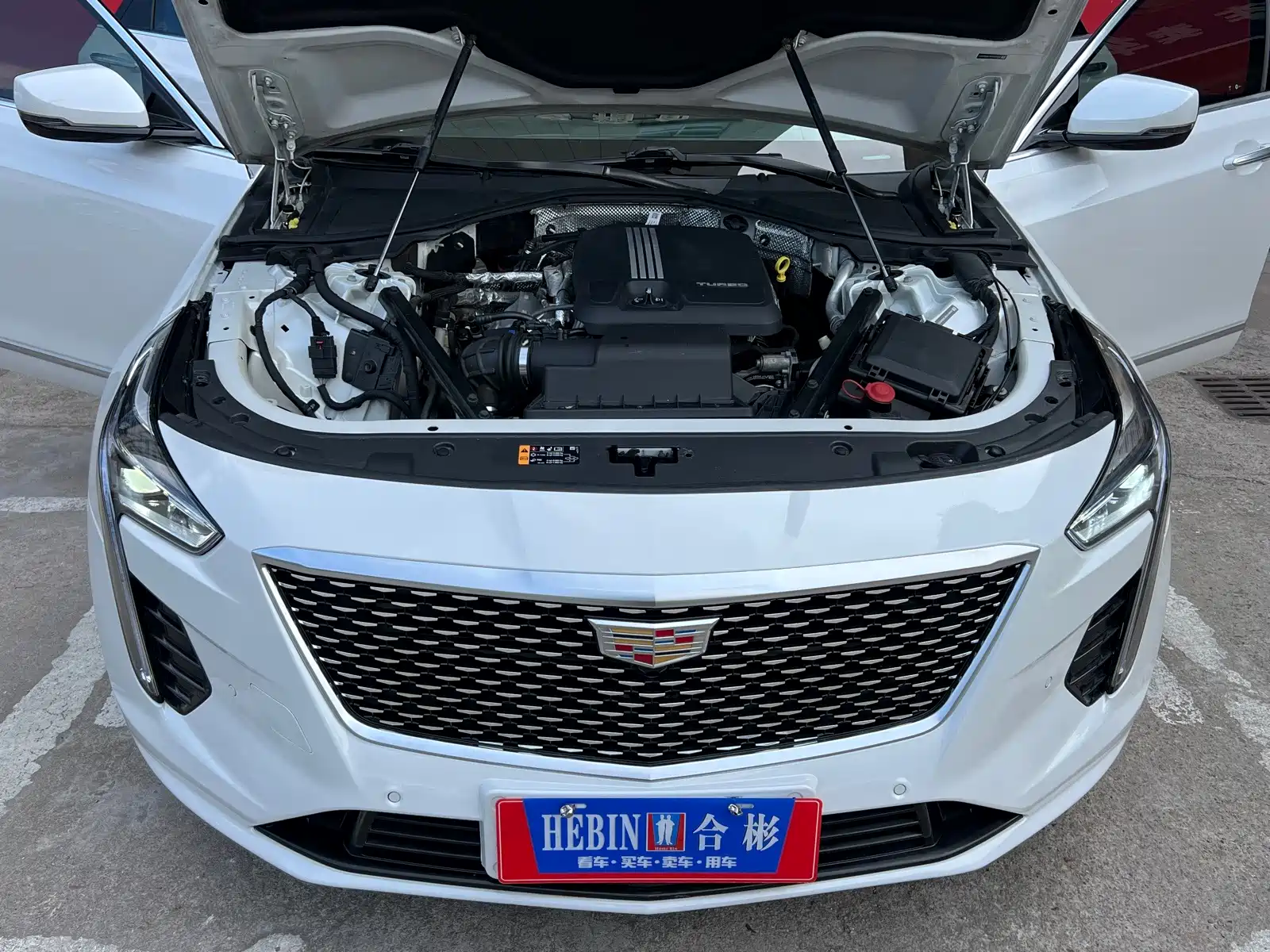 Фото 29 - Cadillac CT6