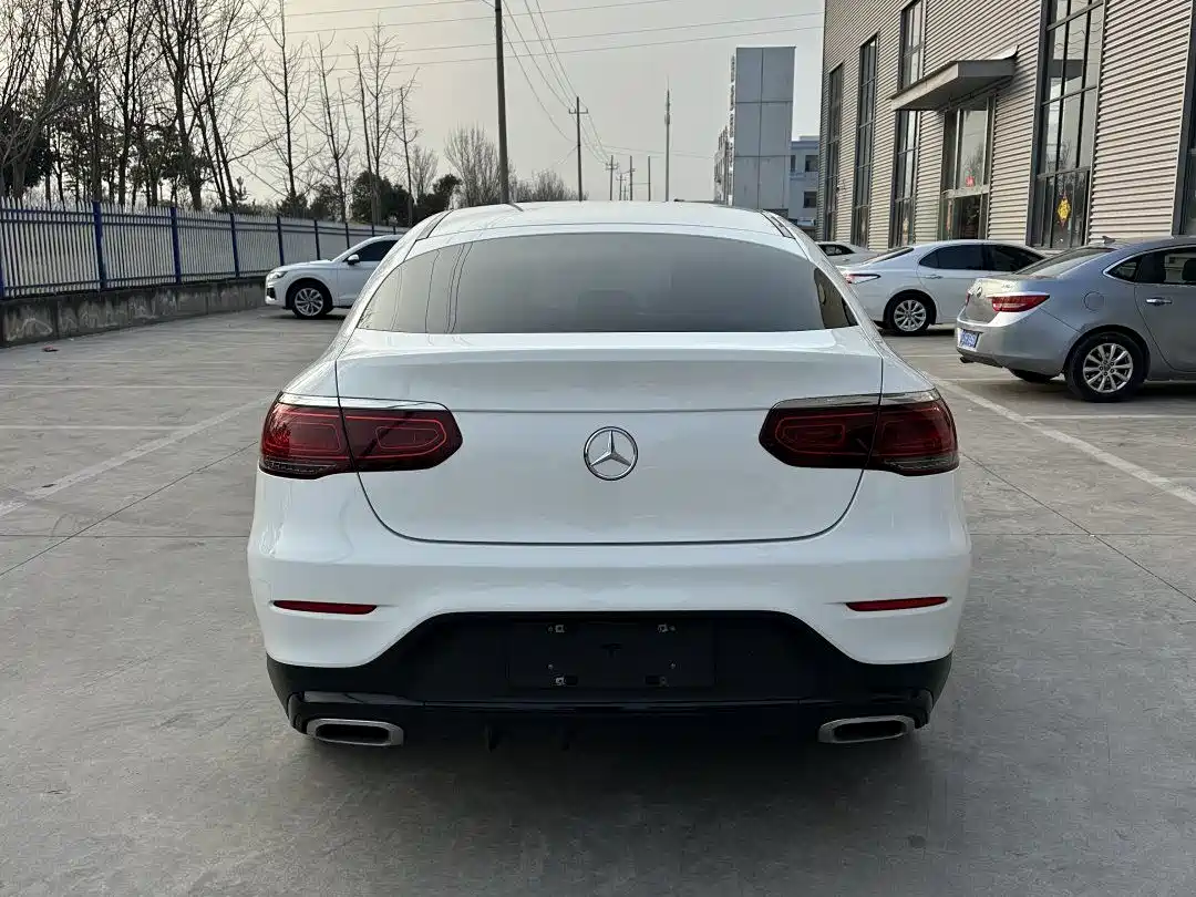 Mercedes-Benz GLC Coupe 2021 GLC 260 4MATIC Coupe SUV фото 7