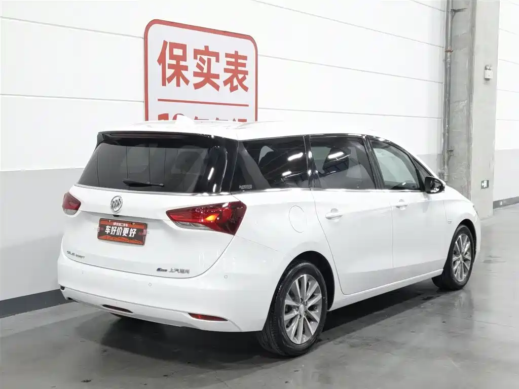 BUICK GL6