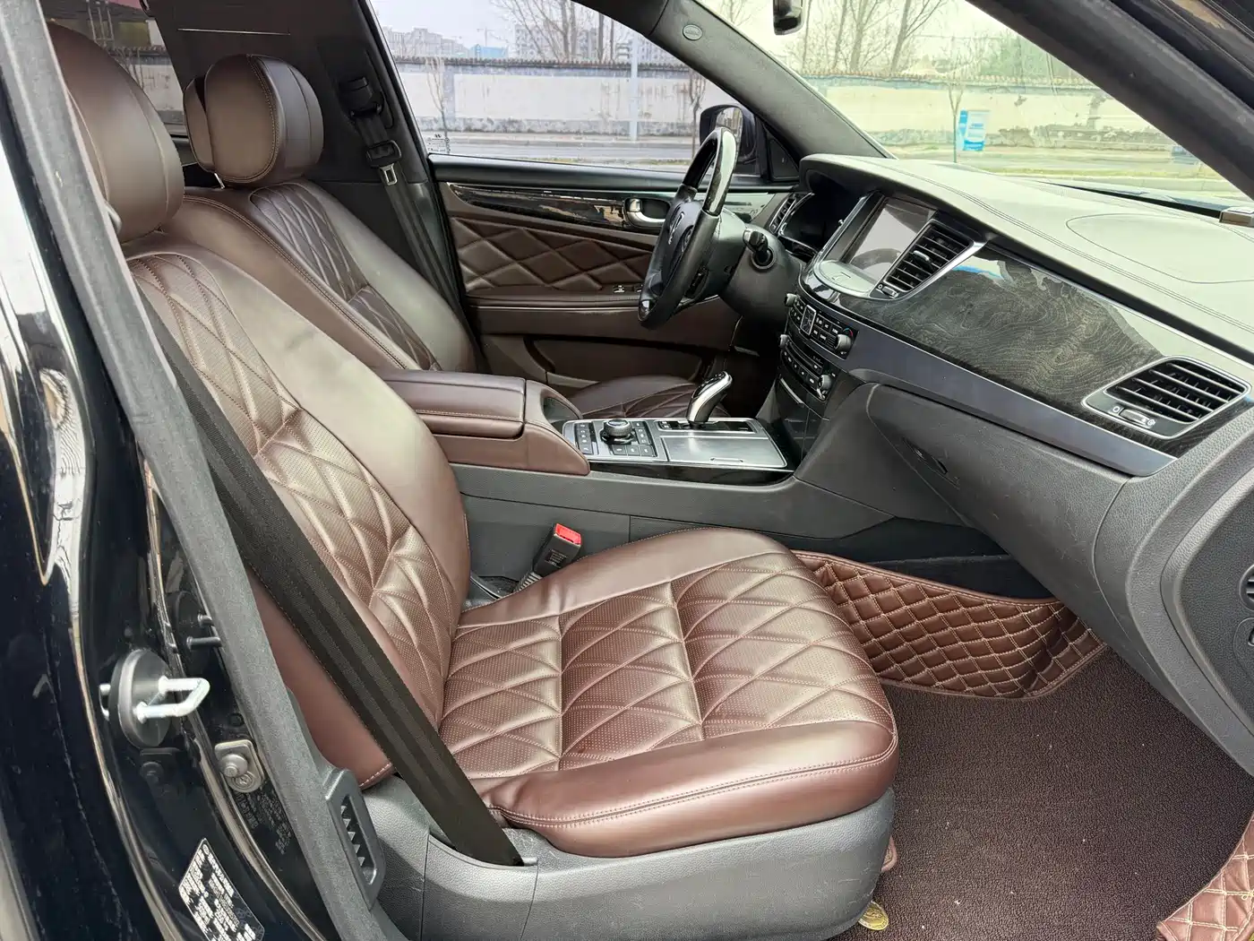 Hyundai Equus 2014 5.0 GDi Extended Flagship фото 5