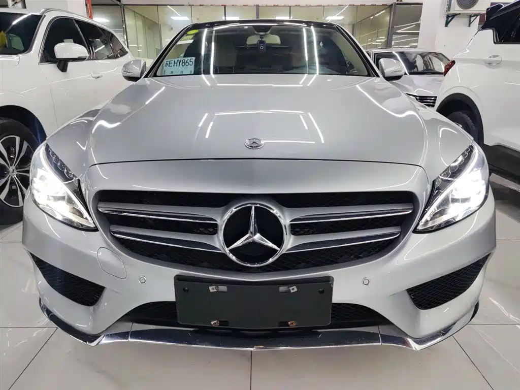 Mercedes-Benz C-Class 2015 C 200 L Sport фото 3