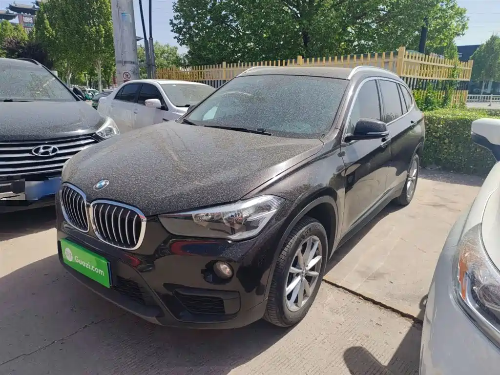 BMW X1 2019 sDrive18Li Fashion Model фото 2