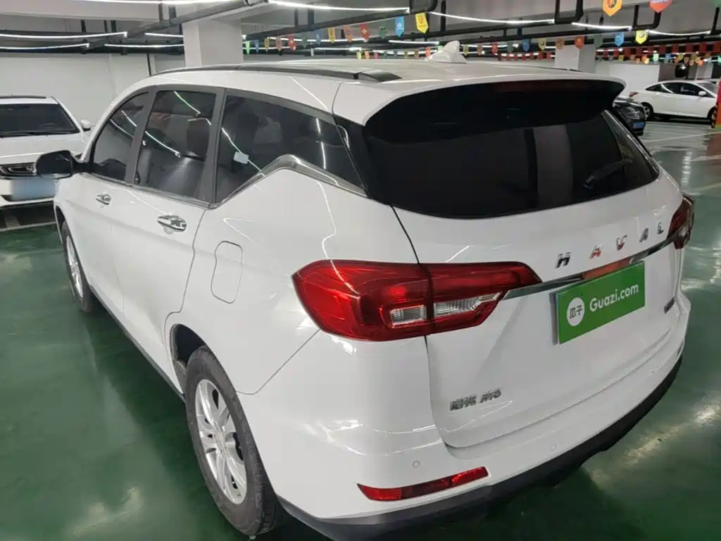 Photo 5 - Haval M6