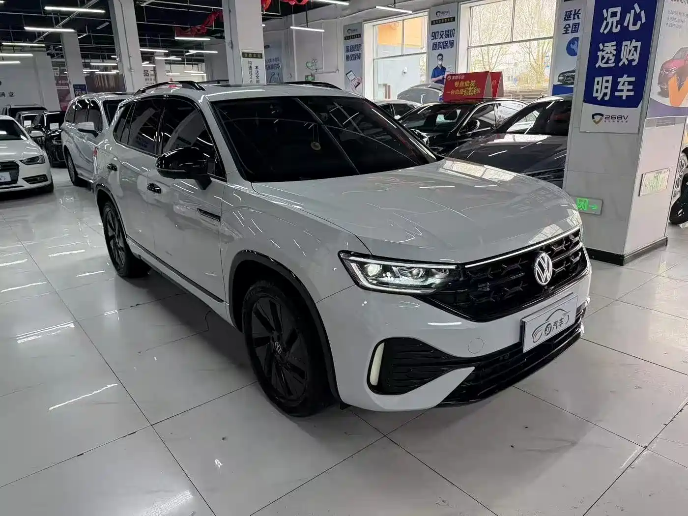 Volkswagen Tayron 2023 380TSI 4WD R-Line High-Performance Edition фото 3