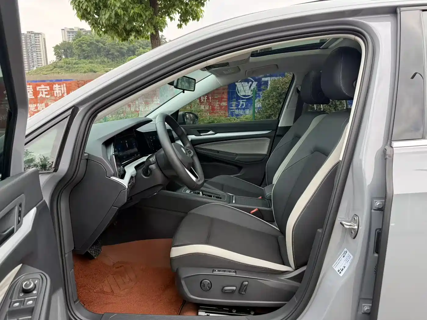Volkswagen Golf 2021 280TSI DSG Pro фото 4