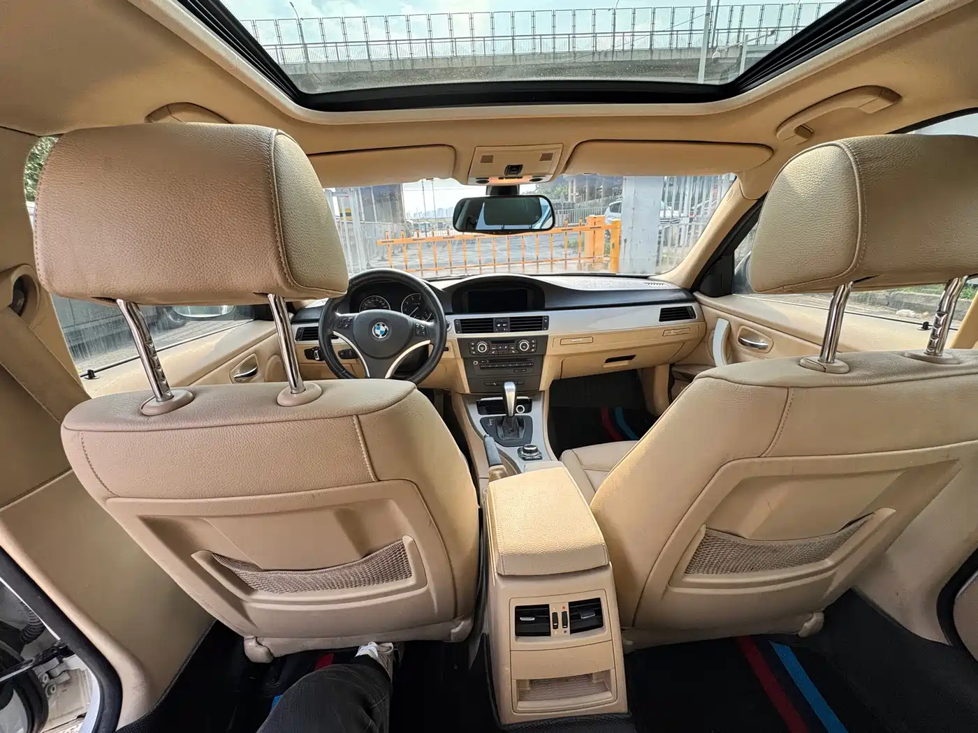 Photo 8 - BMW 3 Series