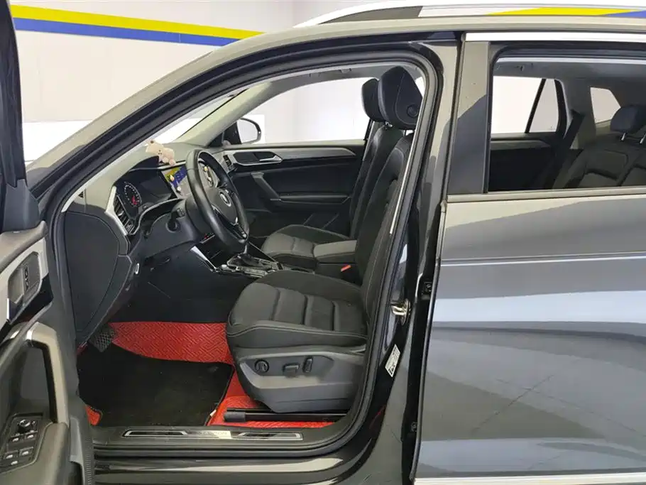 Volkswagen Tayron 2020 330TSI 2WD Luxury Smart Edition фото 9