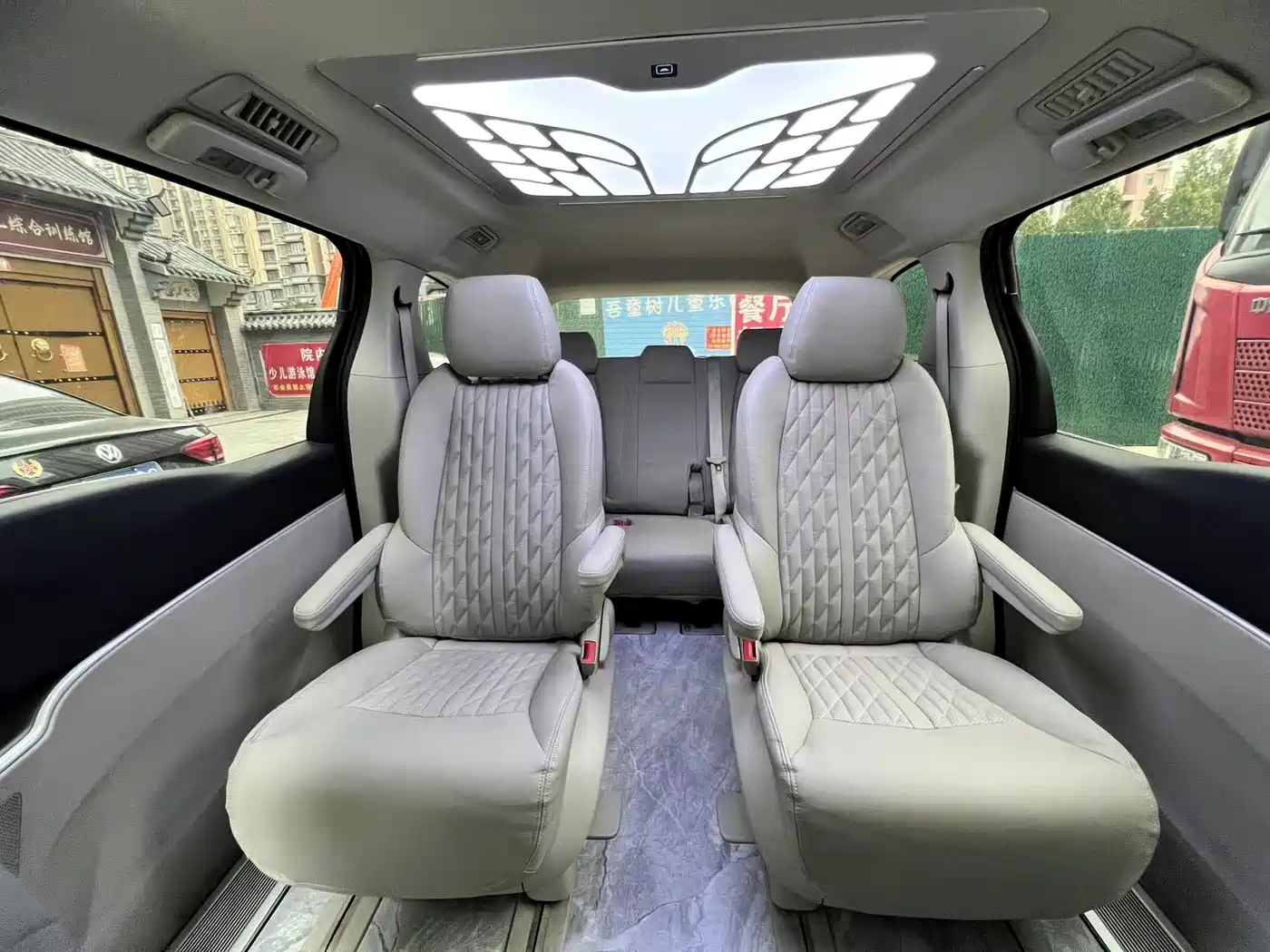 Buick GL8 2022 Land Business Class 652T Luxury фото 15
