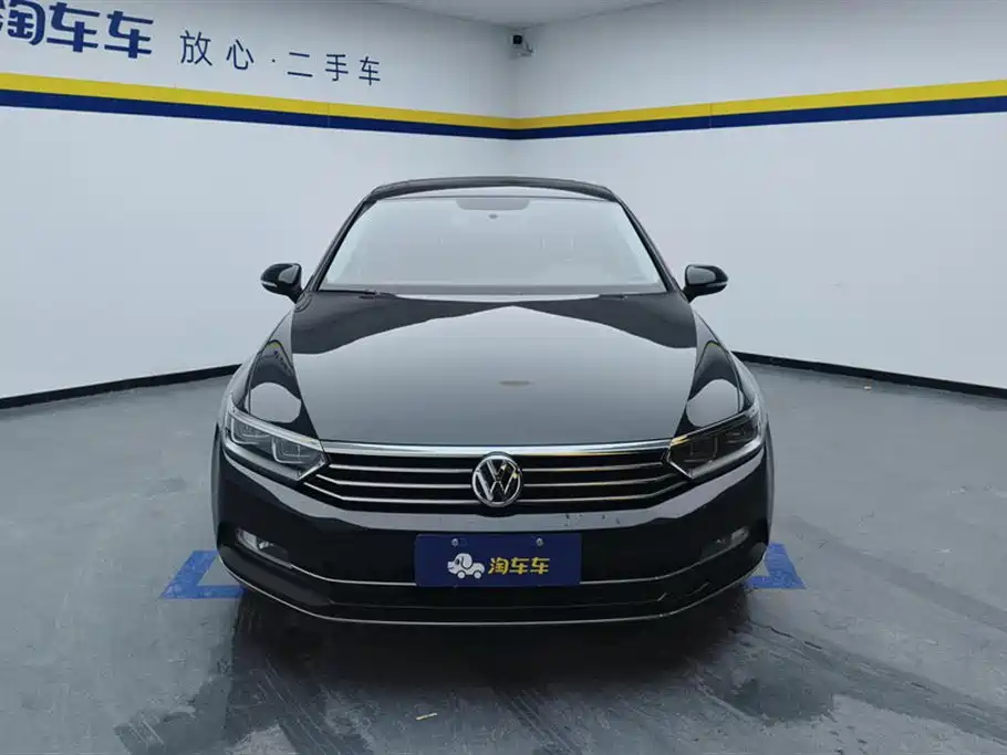 Volkswagen Magotan 2019 330TSI DSG Leading China VI фото 2