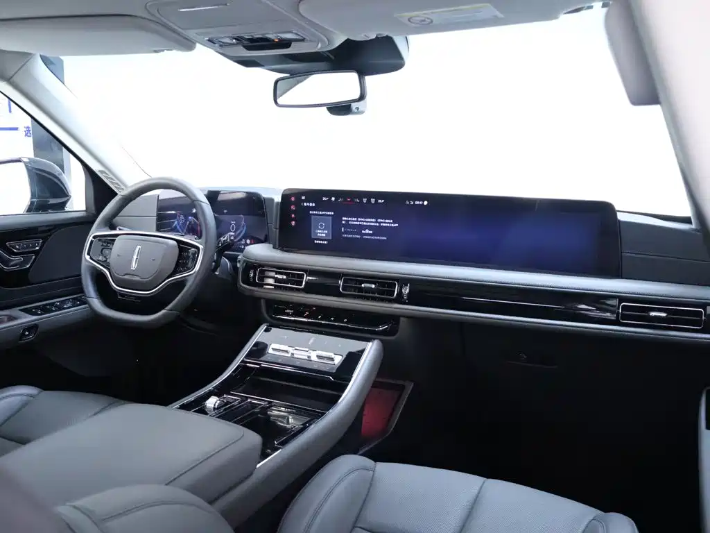 Lincoln Aviator 2025 2024 3.0T V6 AWD Elegance 6-Seater