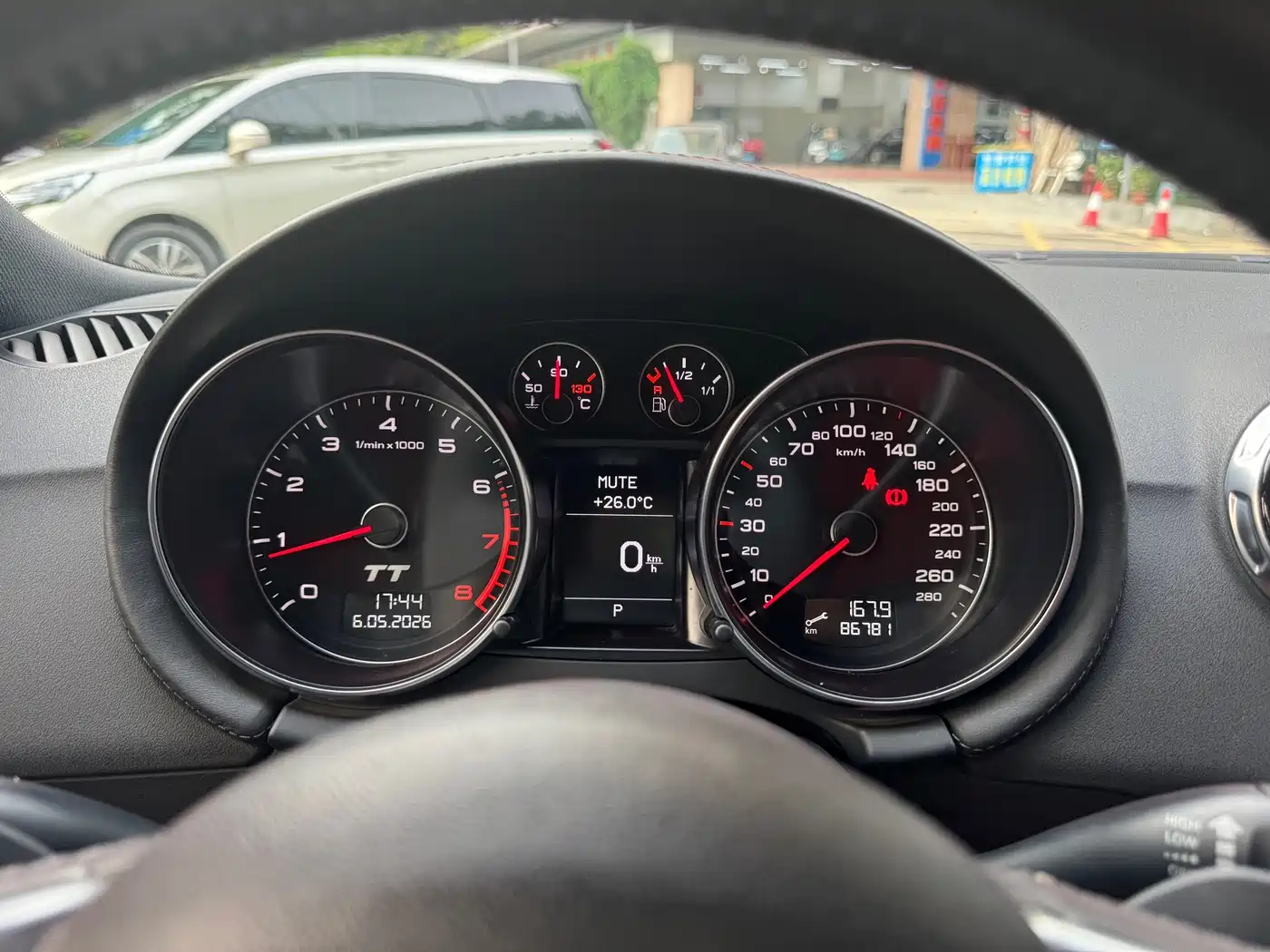 Audi TT 2011 TT Coupe 2.0TFSI фото 9