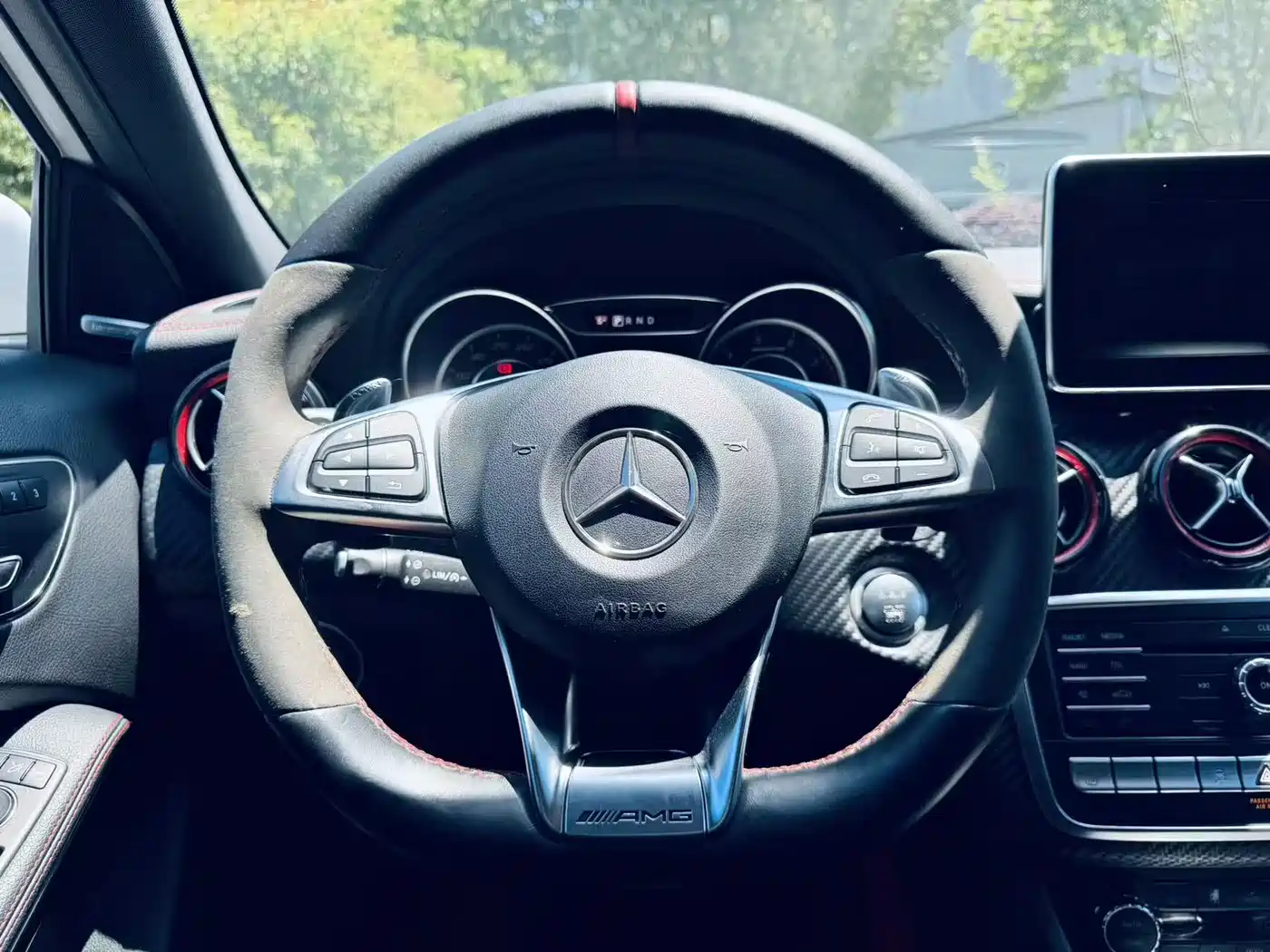Mercedes-Benz A-Class AMG (Import) 2016 AMG A 45 4MATIC фото 9