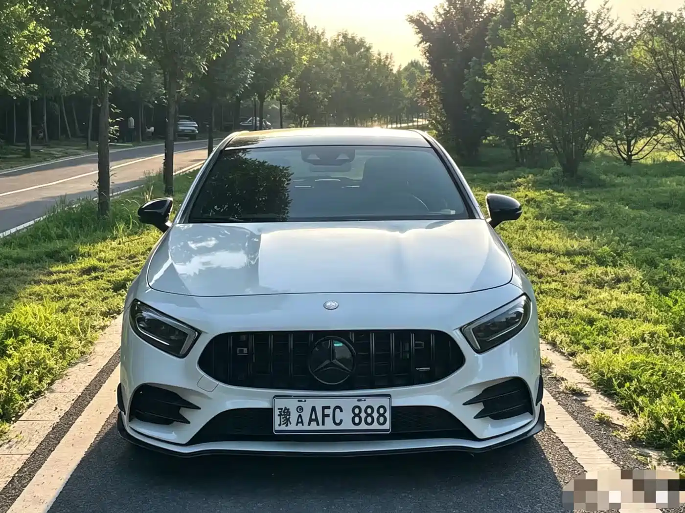 Mercedes-Benz A-Class AMG (Import) 2020 AMG A 35 4MATIC фото 2