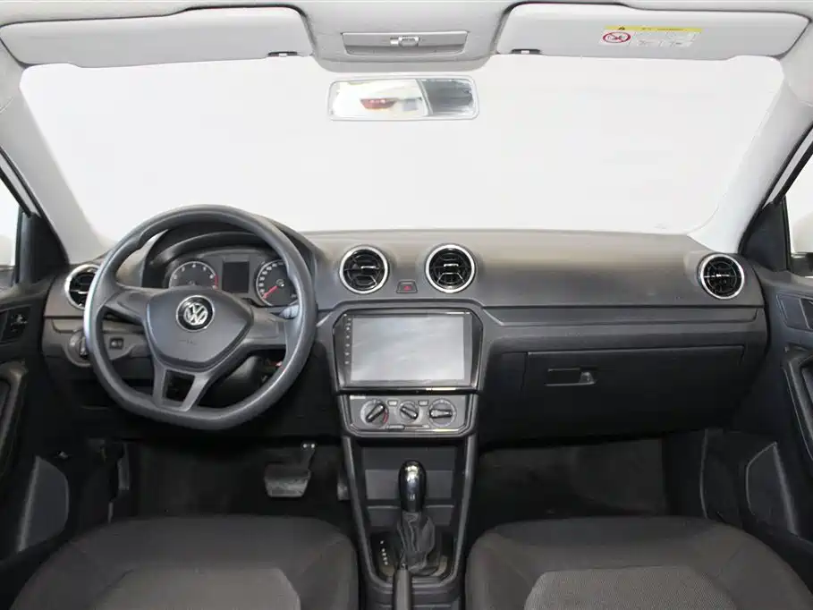 Volkswagen Jetta 2017 1.5L Automatic Fashion фото 9
