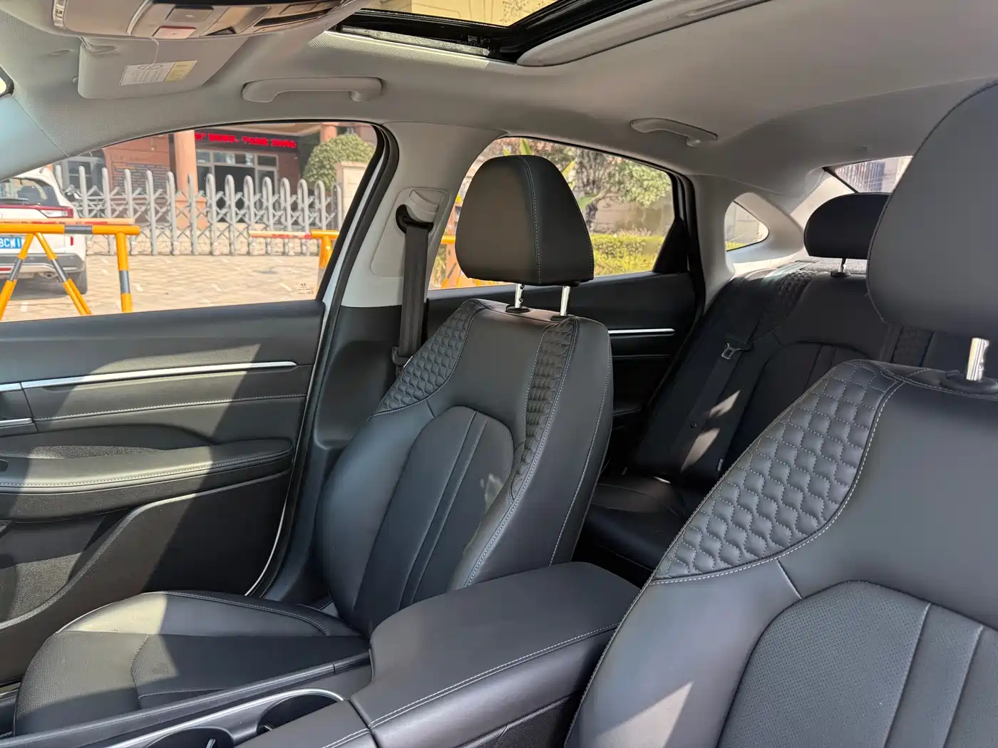 Hyundai Sonata 2024 1.5T Pro фото 24
