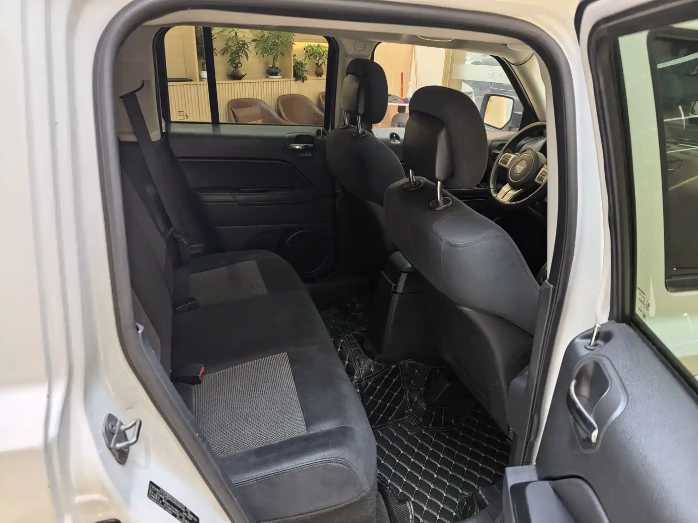Jeep Patriot 2015 2014 2.4L Sport