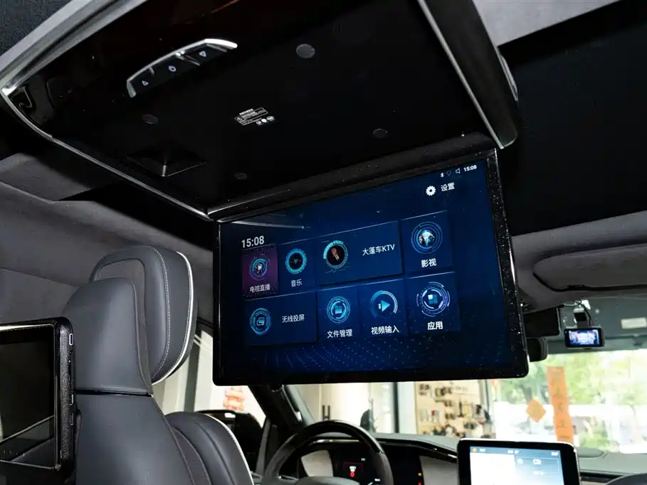 Lincoln Navigator 2018 Model 3.5T Ultimate China V фото 23