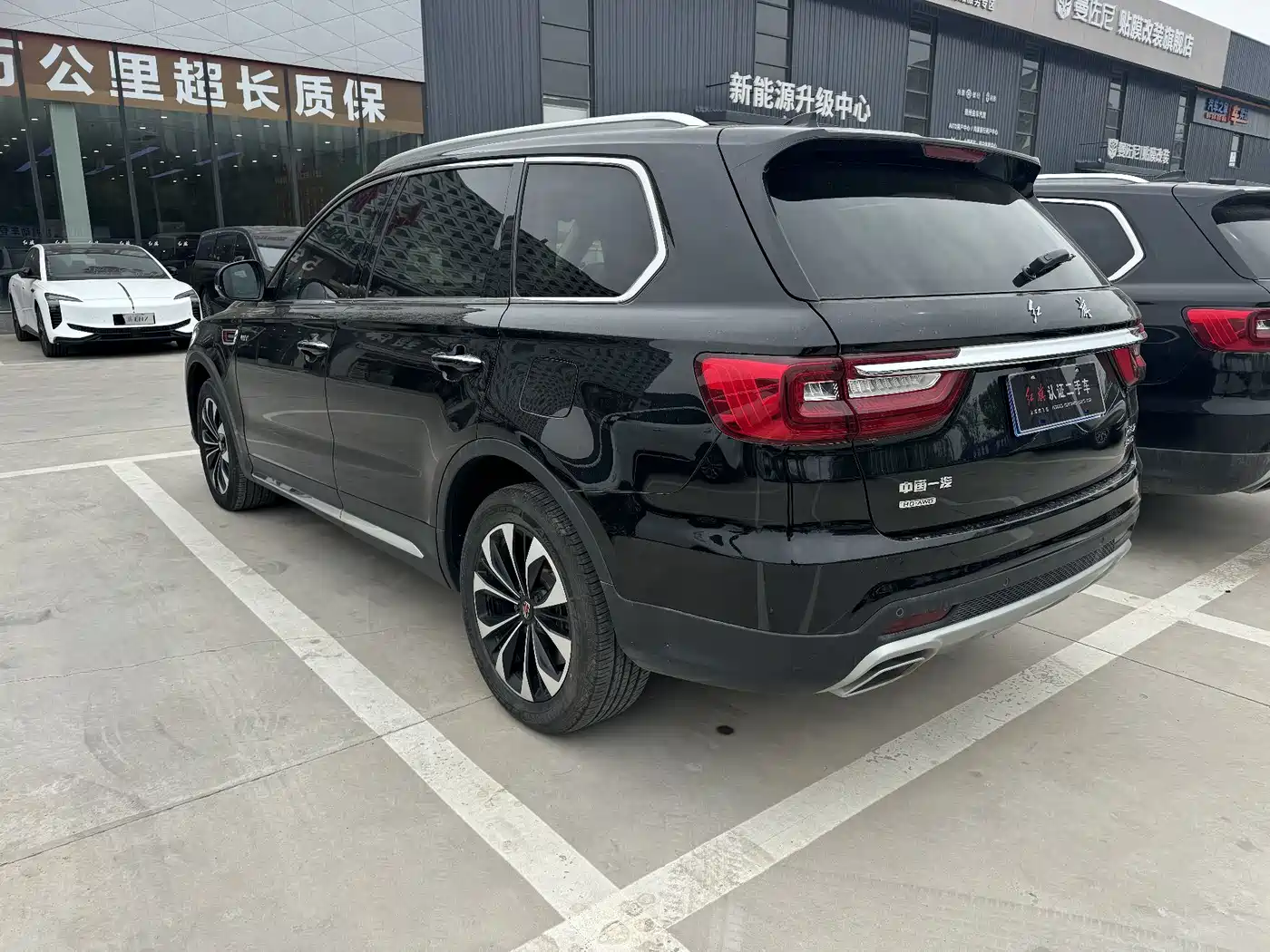 Hongqi HS7 2022 3.0T Automatic 4WD ZhiLian QiXiang Edition 5-seater фото 4