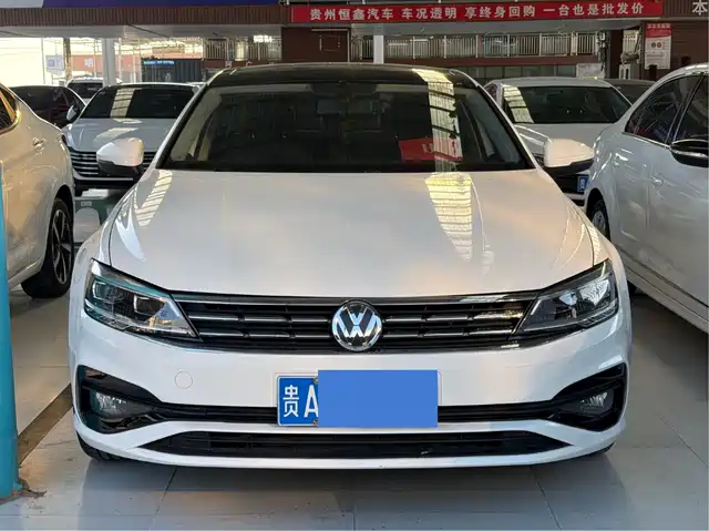 VOLKSWAGEN LINGDU