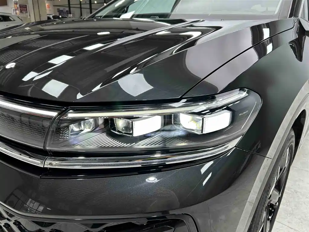 Volkswagen Talagon 2025 450TSI R-Line 6-Seater фото 20