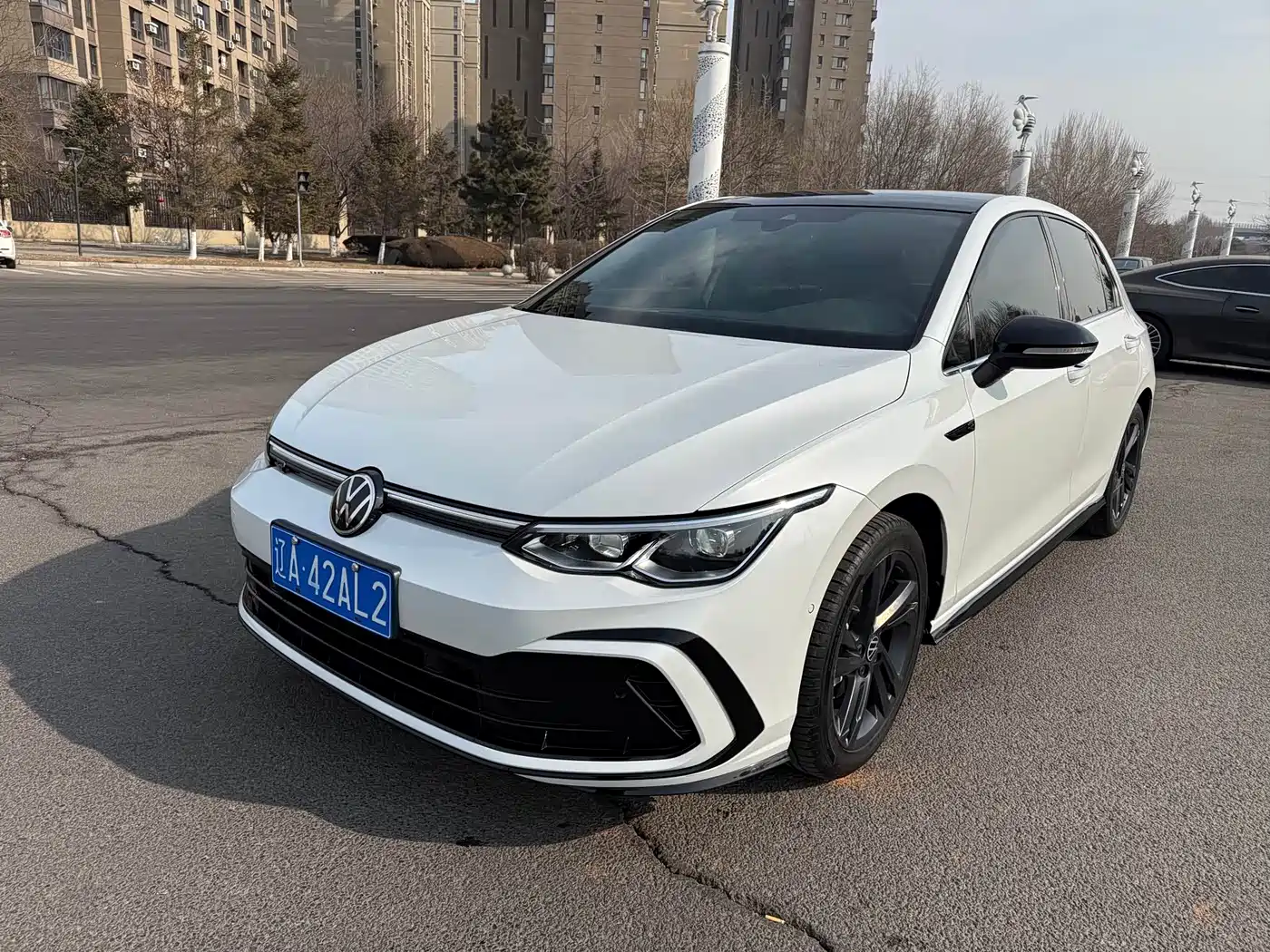 Volkswagen Golf 2021 280TSI DSG R-Line фото 2