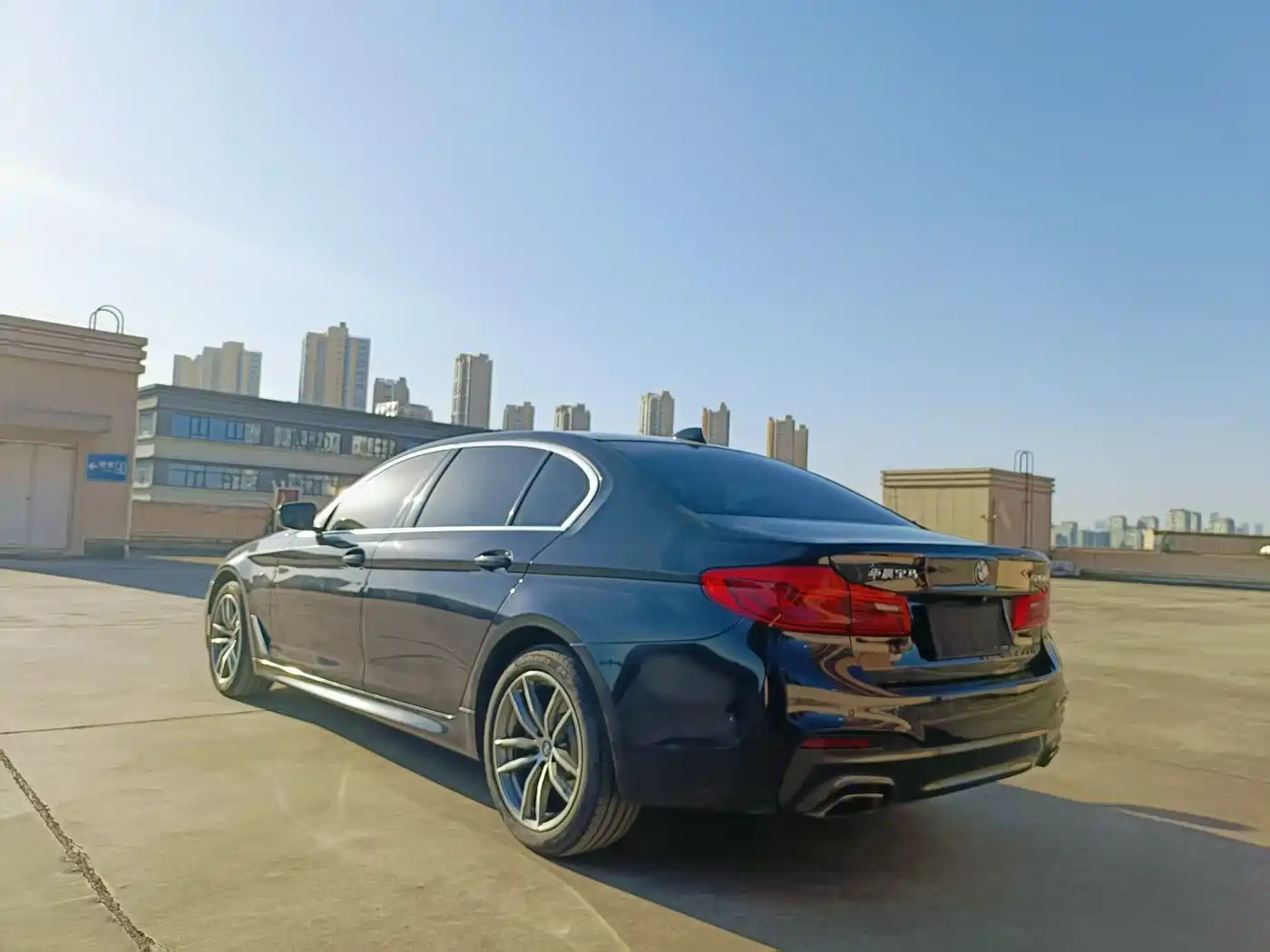 BMW 5 Series 2020 525Li M Sport Package фото 7
