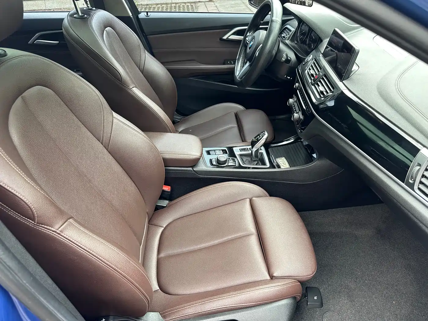 BMW 1 Series 2020 Model 120i M Sport Package фото 32