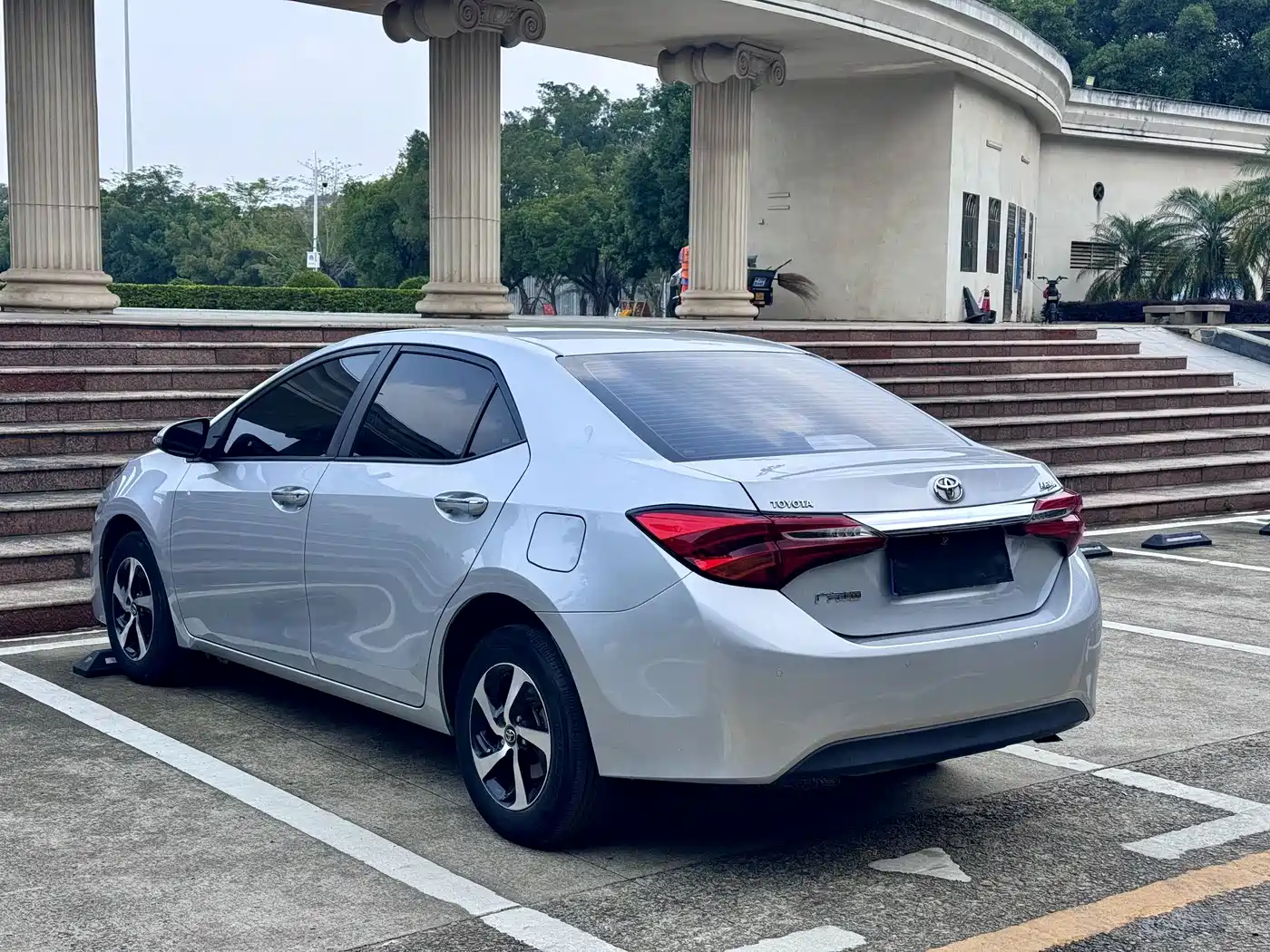 Toyota Levin 2017 Facelift 1.8GS CVT Elite (China V) фото 10