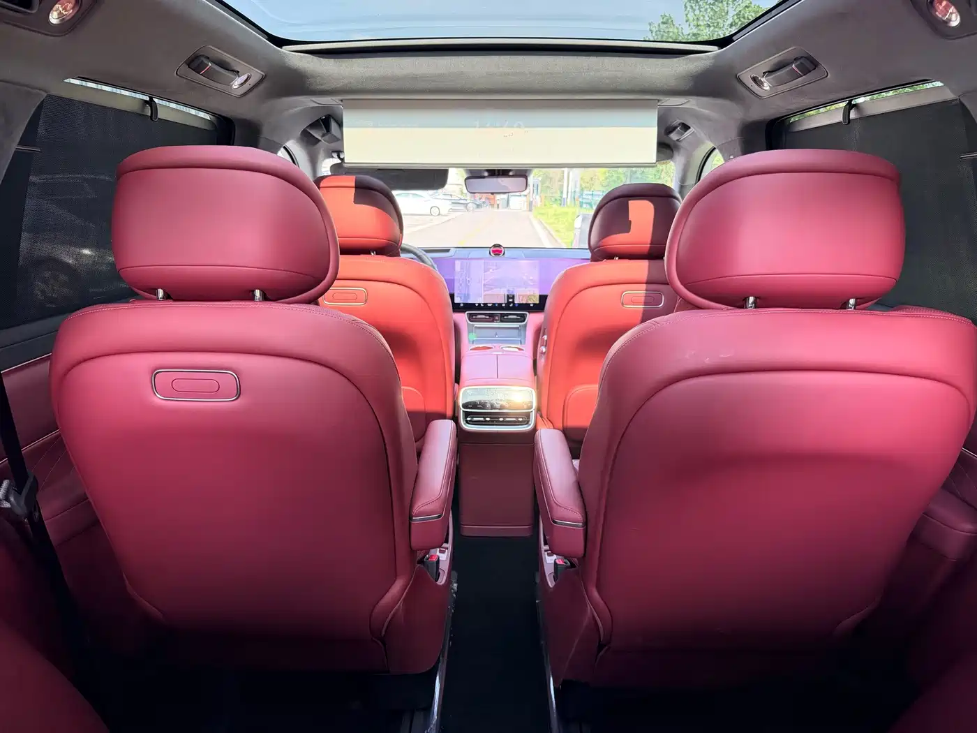 AITO Wenjie AITO M8 2026 2025 Extended Range Ultra 53.4kWh 6-Seater