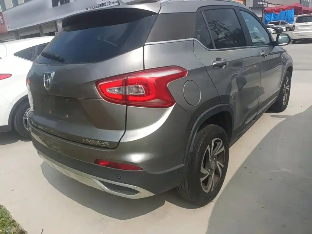 Baojun 510 2019 2017 1.5L Auto Luxury