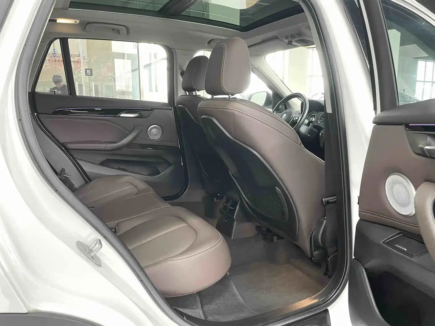 BMW X1 2022 sDrive20Li Premium фото 13